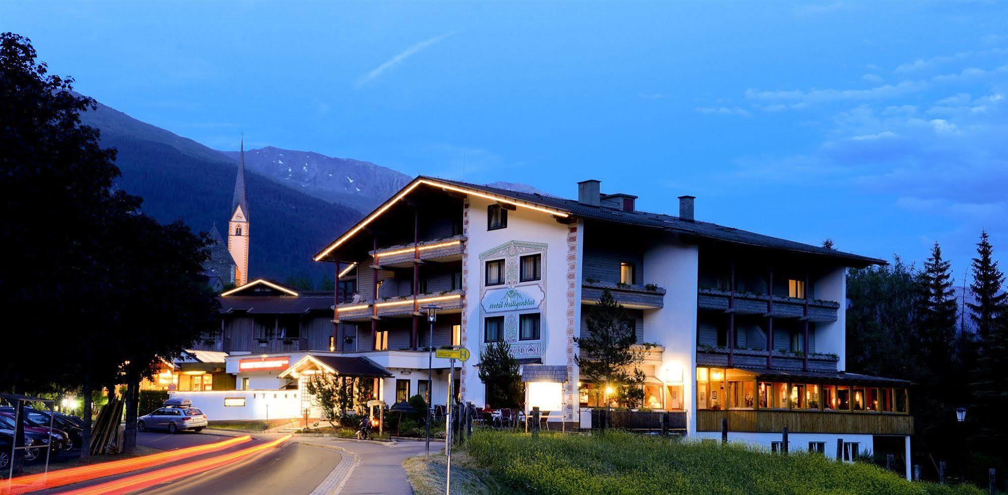 Sporthotel Heiligenblut Exterior photo